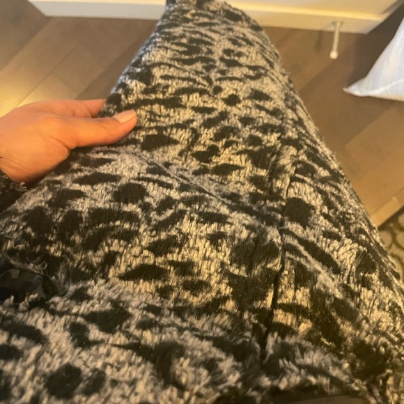 Warm winter coat- animal print- xs - Picture 4 of 13